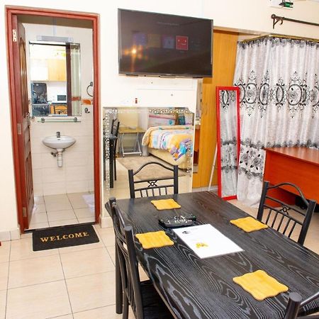 Mercy-Phillips Apartments Located At Eagle Tower Building Nairobi City Centre 外观 照片