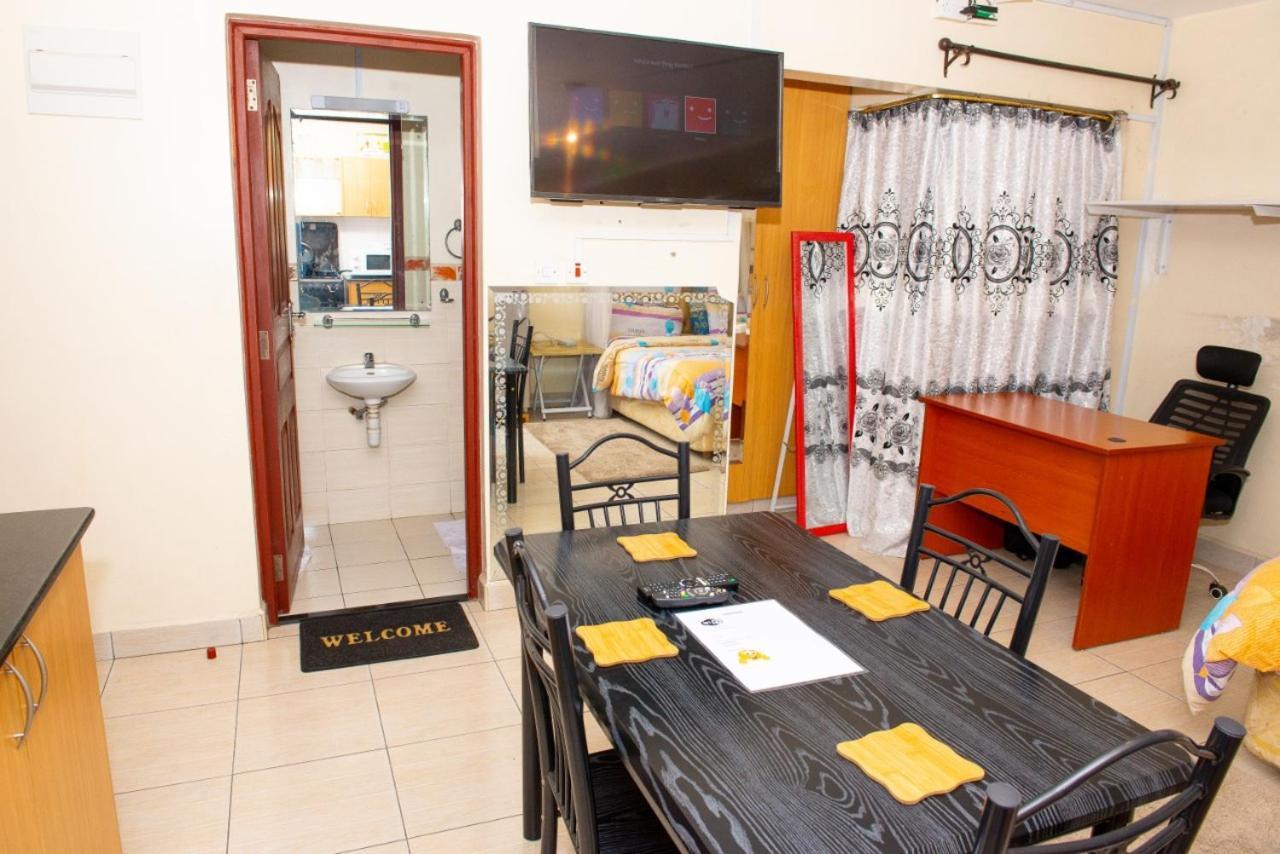 Mercy-Phillips Apartments Located At Eagle Tower Building Nairobi City Centre 外观 照片