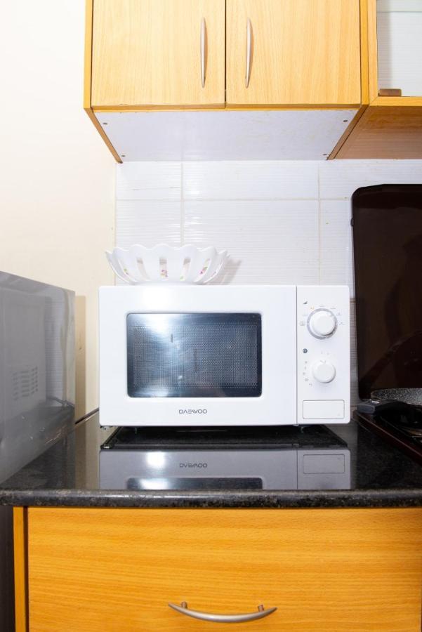 Mercy-Phillips Apartments Located At Eagle Tower Building Nairobi City Centre 外观 照片