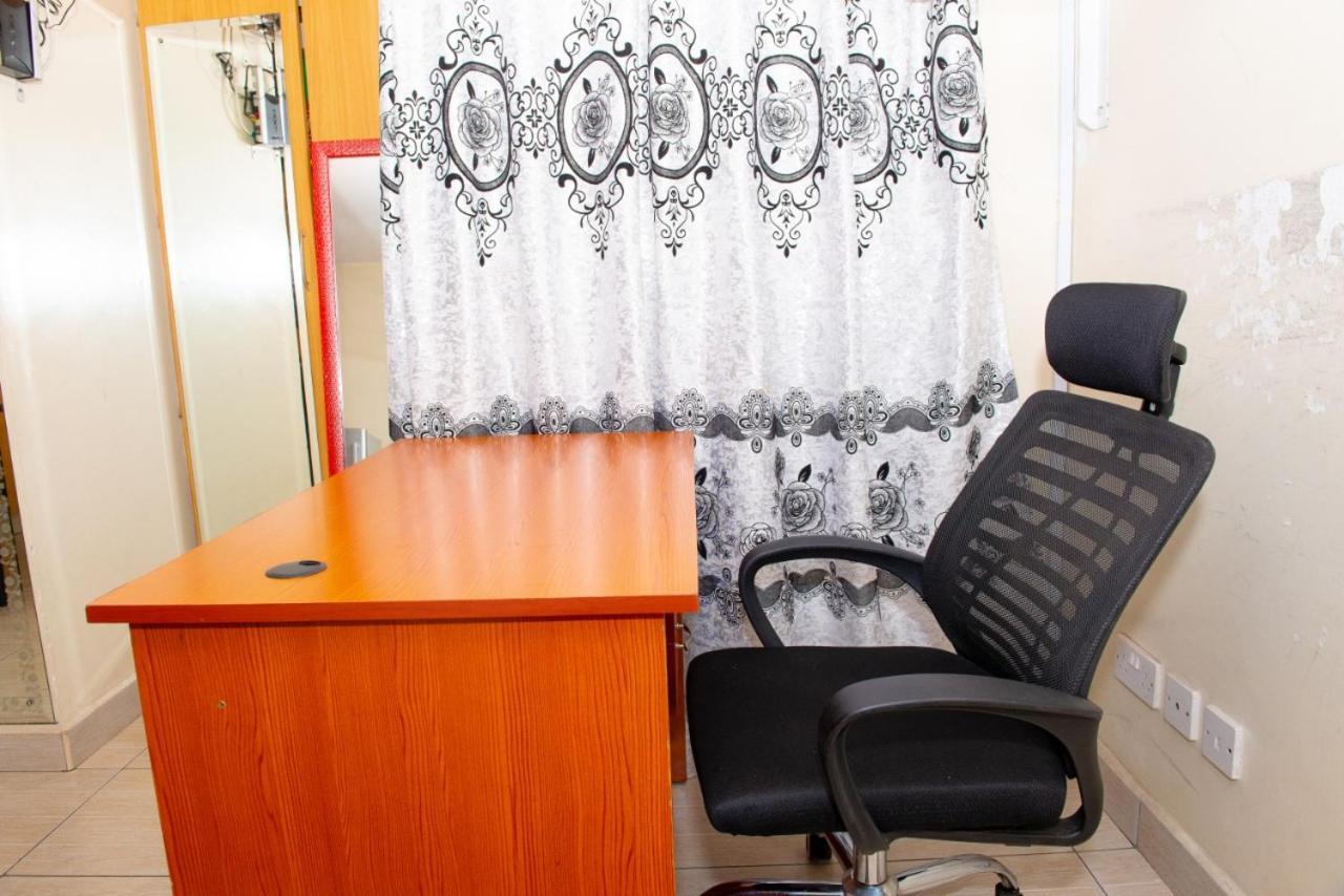 Mercy-Phillips Apartments Located At Eagle Tower Building Nairobi City Centre 外观 照片