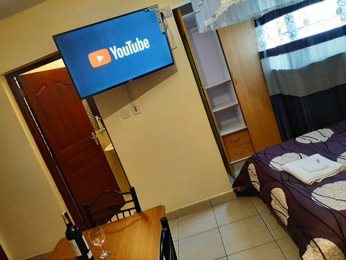 Mercy-Phillips Apartments Located At Eagle Tower Building Nairobi City Centre 外观 照片