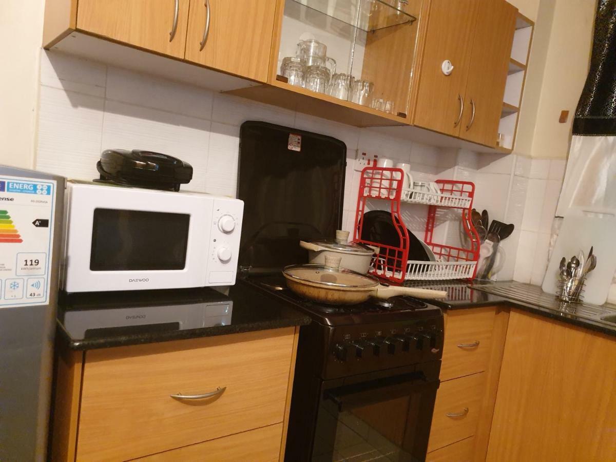 Mercy-Phillips Apartments Located At Eagle Tower Building Nairobi City Centre 外观 照片