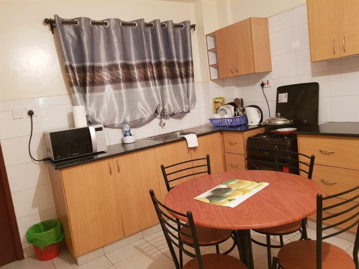 Mercy-Phillips Apartments Located At Eagle Tower Building Nairobi City Centre 外观 照片