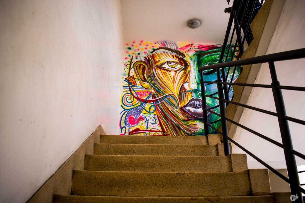 Mercy-Phillips Apartments Located At Eagle Tower Building Nairobi City Centre 外观 照片