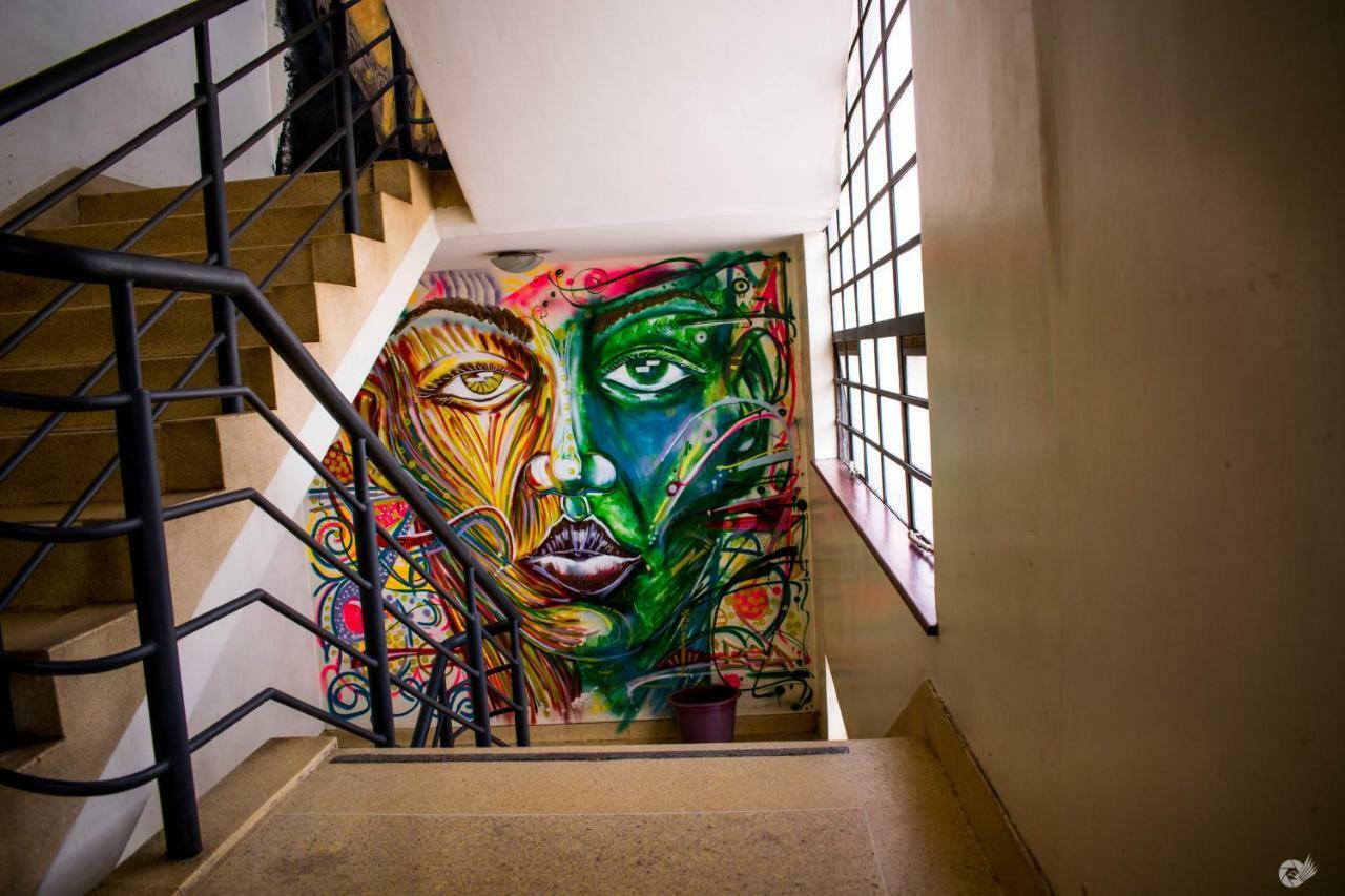 Mercy-Phillips Apartments Located At Eagle Tower Building Nairobi City Centre 外观 照片