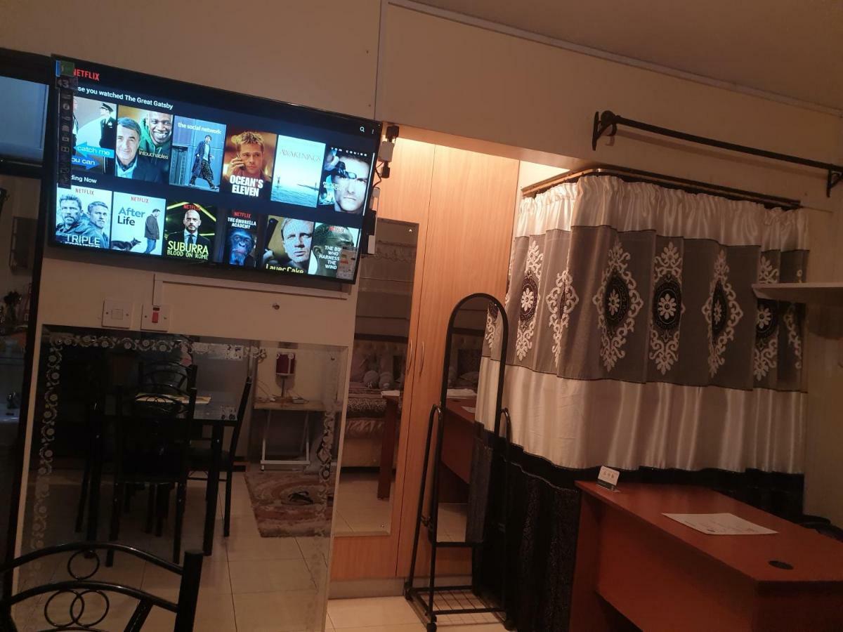 Mercy-Phillips Apartments Located At Eagle Tower Building Nairobi City Centre 外观 照片