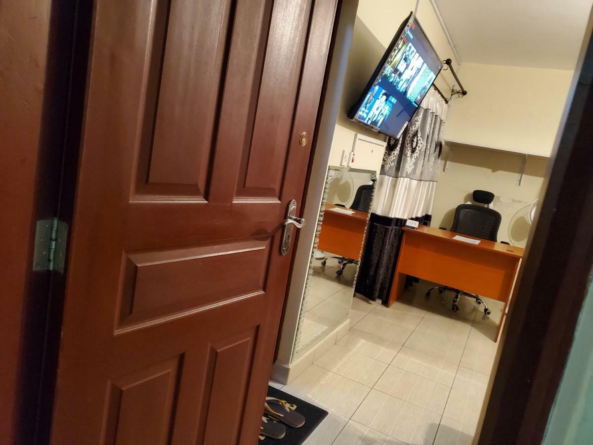 Mercy-Phillips Apartments Located At Eagle Tower Building Nairobi City Centre 外观 照片